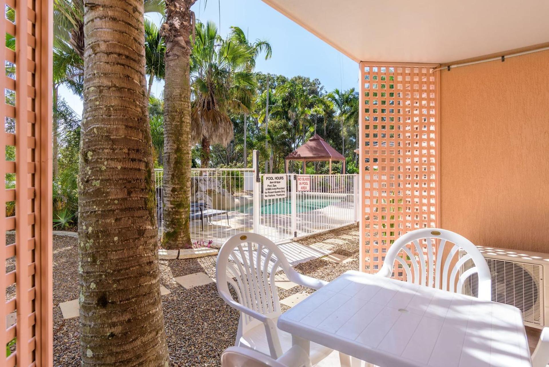 Rainbow Sands Resort Rainbow Beach Exterior photo