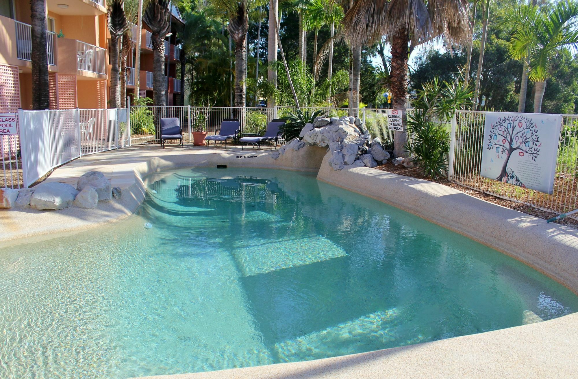 Rainbow Sands Resort Rainbow Beach Exterior photo